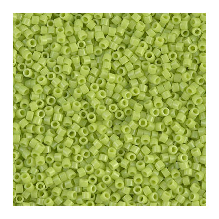 DB0733 Delicas 11/0 Opaque Chartreuse (=R416) (x5gr) 