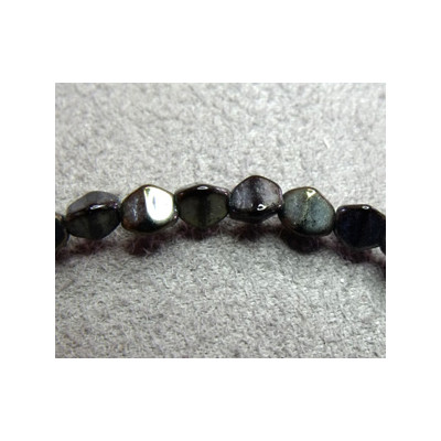 Perles Pinch 5X3mm Irisé Brown (X50) Perles Pinch 5X3mm Irisé Brown (X50)
