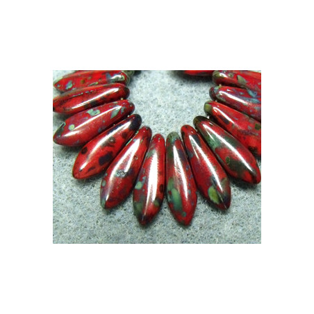 Dagues 2 trous 5X16mm Opaque Red - Picasso (X20)