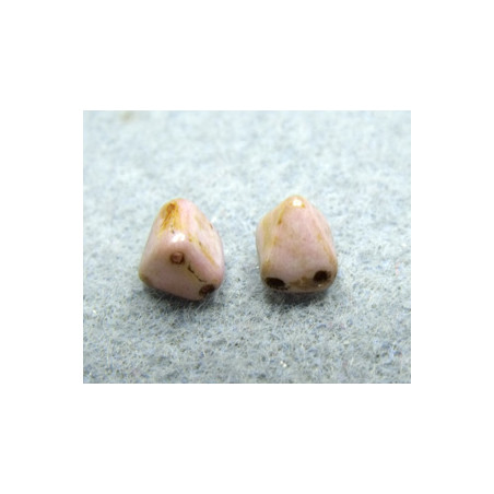 Perles Pyramides 6X6mm Alabaster Roman Rose(X10) 