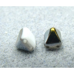 Perles Pyramides 6X6mm Alabaster Marea(X10) 