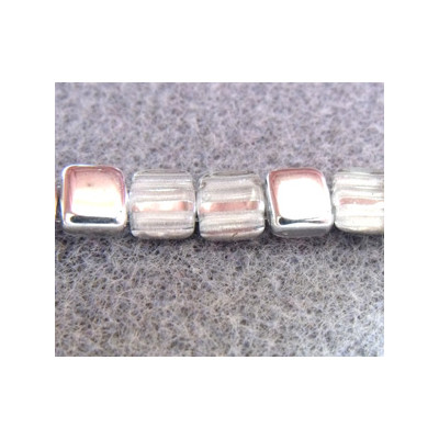 Perles Tiles 6X6X3mm Silver 1/2 Coat (X50) Perles Tiles 6X6X3mm Silver 1/2 Coat (X50)
