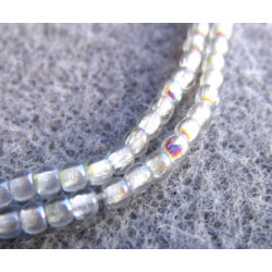 Perles Bohème 2 mm Crystal Blue Rainbow (X150 perles)    