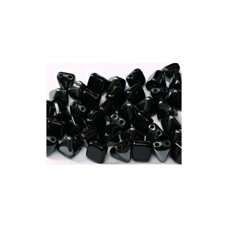 Perles Pyramides 6X6mm Jet Vacum Hématite Full (X10)
