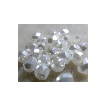 Facettes de Bohême 3mm Blanc Nacré (x100)