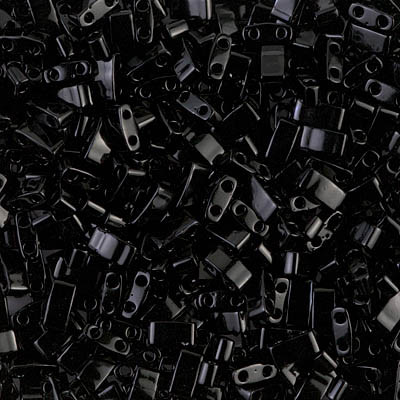 TLH0401 Tila 1/2 Cut Jet Opaque (X5gr)