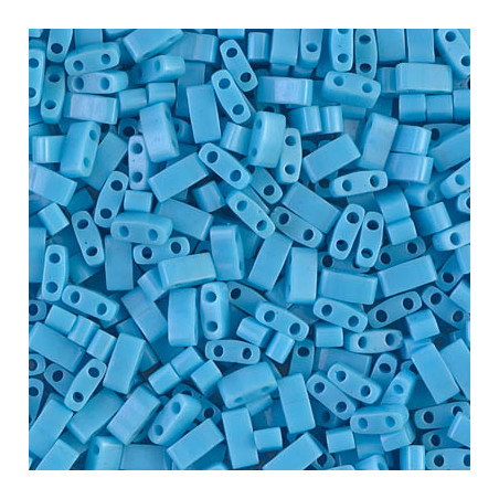TLH0413 Tila 1/2 Cut Opaque Turquoise Blue (X5gr)