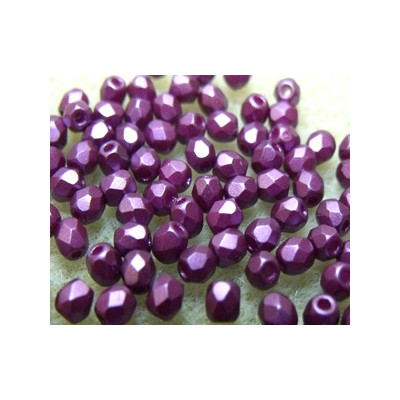Facettes de Bohême 4mm Pastel Bordeaux (x100) Facettes de Bohême 4mm Pastel Bordeaux (x100)