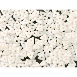 Perles Tri-Beads 4mm Chalkwhite (X 5gr)