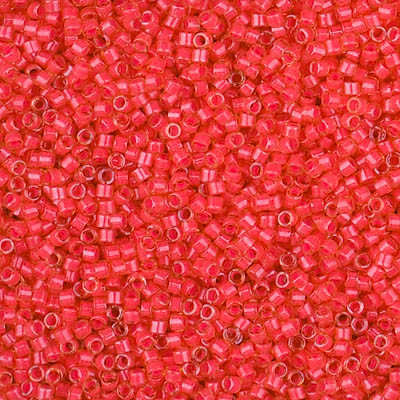 DB2051 Delicas 11/0 Luminous Poppy Red (x 5gr) DB2051 Delicas 11/0 Luminous Poppy Red (x 5gr)