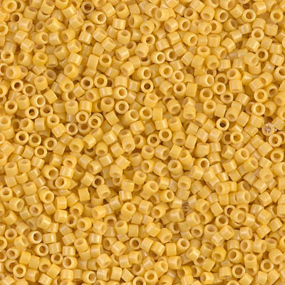 DB2102 Delicas 11/0 Duracoat Opaque Banana (x5gr) DB2102 Delicas 11/0 Duracoat Opaque Banana (x5gr)