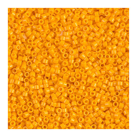 DB2103 Delicas 11/0 Duracoat Opaque Light Squash (x5gr) 