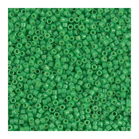 DB2126 Delicas 11/0 Duracoat Opaque Fiji Green (x5gr)