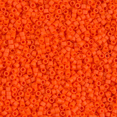 DB0752 Delicas 11/0 Opaque Matte Orange (x 5gr)