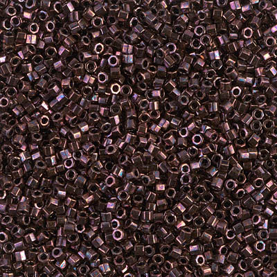 DBC0012 Delicas 11/0 Metallic Raspeberry Hex Cut (x5gr) DBC0012 Delicas 11/0 Metallic Raspeberry Hex Cut (x5gr)