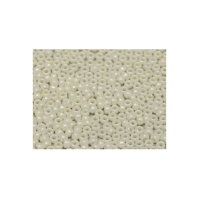 R8-0402/14400 Rocailles 8/0 White Opaque Shimmer (x10gr)