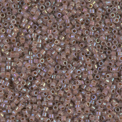 DB1749 Delicas 11/0 Cocoa lined Opal AB (x 5gr)