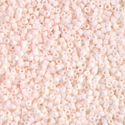 DB1510 Delicas 11/0 Mtted Opaque Bisque White (x5gr) 
