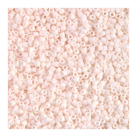 DB1510 Delicas 11/0 Mtted Opaque Bisque White (x5gr) 