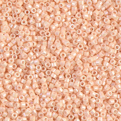 DB1502 Delicas 11/0 Opaque Lt Peach Ab (x5gr) DB1502 Delicas 11/0 Opaque Lt Peach Ab (x5gr)