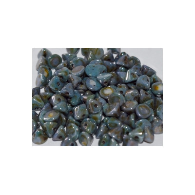 Perles Buttons 4mm Chalk White Blue Luster (X30) Perles Buttons 4mm Chalk White Blue Luster (X30)