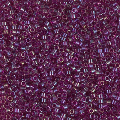 DB1747 Delicas 11/0 Fuschia Lined Amethyste AB (x5gr) DB1747 Delicas 11/0 Fuschia Lined Amethyste AB (x5gr)