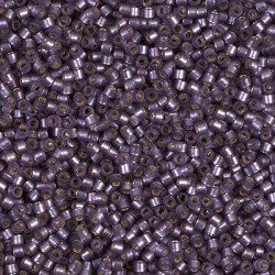 DB0695 Delicas 11/0 Dyed Semi Mat Silver Mulberry (x 5gr) 