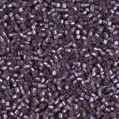 DB0695 Delicas 11/0 Dyed Semi Mat Silver Mulberry (x 5gr) DB0695 Delicas 11/0 Dyed Semi Mat Silver Mulberry (x 5gr)