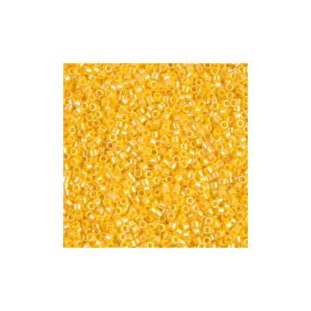 DBS-1562 Délicas Opaque Yellow Luster 15/0 (x 5gr)   