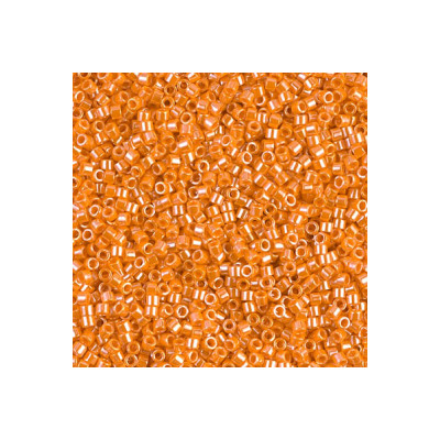 DBS-1563 Délicas Opaque Mandarin Luster 15/0 (x 5gr) DBS-1563 Délicas Opaque Mandarin Luster 15/0 (x 5gr)