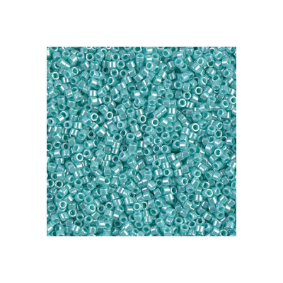 DBS-1567 Délicas Opaque Turquoise Luster 15/0 (x 5gr)    
