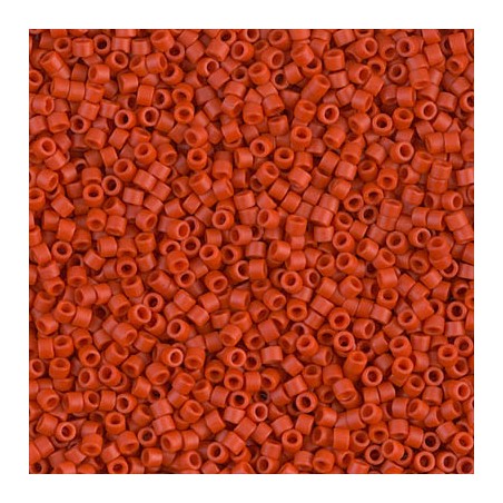 DB0796 Delicas 11/0 Opaque Maroon Mat Dyed (x 5gr)