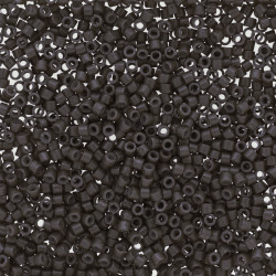 DB2368 DELICAS 11/0 Opaque Dyed Charcoal (X5G) 