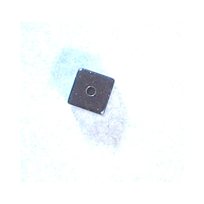 Cube Hématite 4x4mm (x1)
