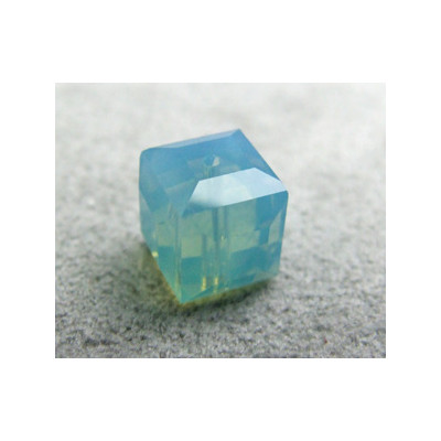 Perle cube en cristal Swarovski 5601 8mm Pacific Opal (x1)