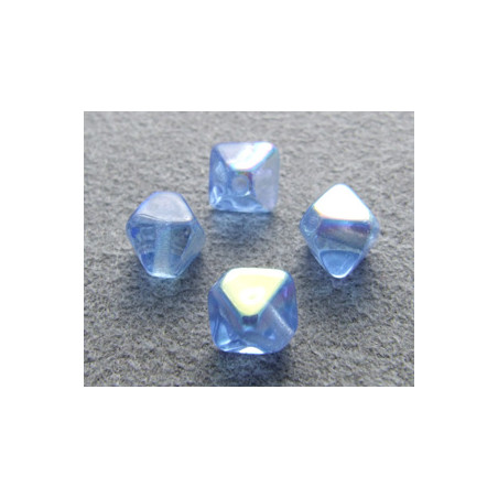 Pyramide 6mm Sapphire AB (x20)