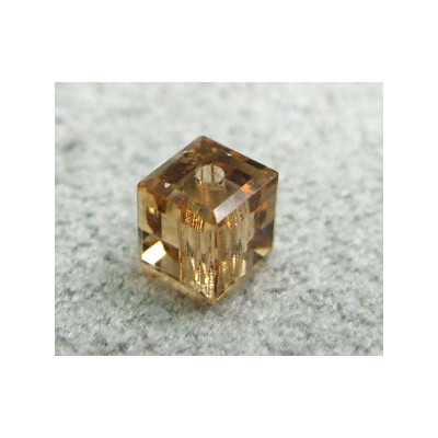 Perle cube en cristal Swarovski 5601 4mm Light Colorado Topaz (x1)