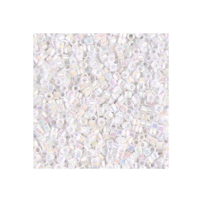 DBM-0202 Delicas 10/0 White Pearl AB (x 5gr)