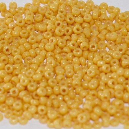 R11-4452 Rocailles 11/0 Duracoat Opaque Banana DB2102 (x10gr)