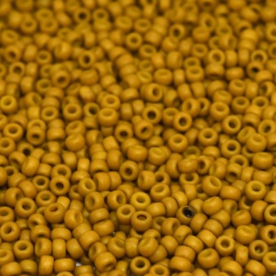 R11-2312 Rocailles 11/0 Semi-Mat Moutarde (x10gr)