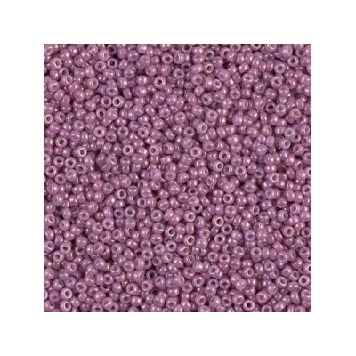 R15-1867 Rocailles 15/0 Dark Orchid Opaque Luster (DB253) (x5gr)