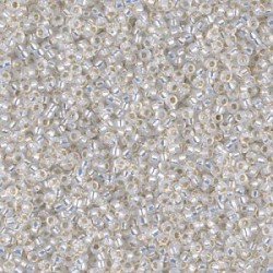 R15-0551 Rocailles 15/0 Gilt Lined Opal (DB221) (x5gr)