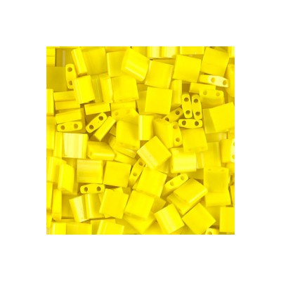 TL-0404 Tilas Bead 5mm Opaque Yellow (DB1172) (x5gr)