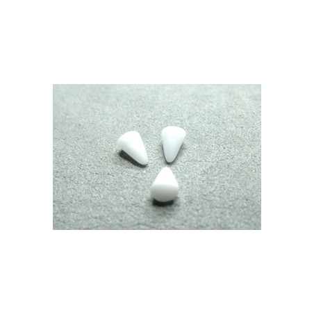 Spikes en verre de Bohême 8x5mm Chalkwhite(x1) 