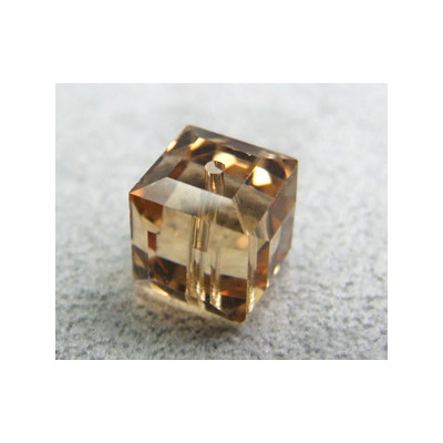 Perle cube en cristal Swarovski 5601 8mm Light Colorado Topaz (x1)
