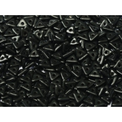 Perles Tri-Beads 4mm Jet (X 5gr)