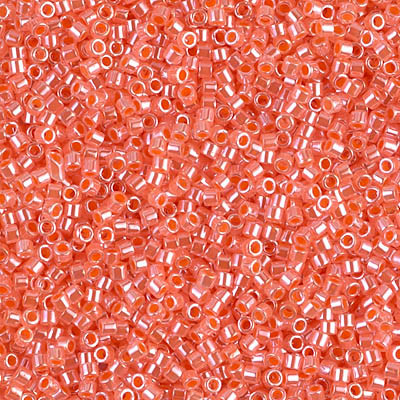 DB0235 Delicas 11/0 Salmon Luster (=R539) (x 5gr) DB0235 Delicas 11/0 Salmon Luster (=R539) (x 5gr)