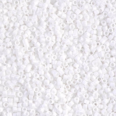 DB0200 Delicas 11/0 Opaque Chalk White (=R402) (x 8gr) DB0200 Delicas 11/0 Opaque Chalk White (=R402) (x 8gr)