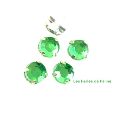 Strass à Coudre 4mm Péridot (X1)