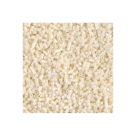 DBS-0203 Délicas 15/0 Ceylon Light (=R421) (X5gr) 